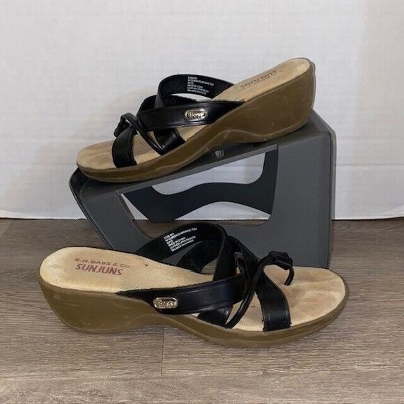 G.H. Bass & Co Sunjuns Brianne 7.5M Black Leather Strappy Sandal Wedge - Picture 1 of 7